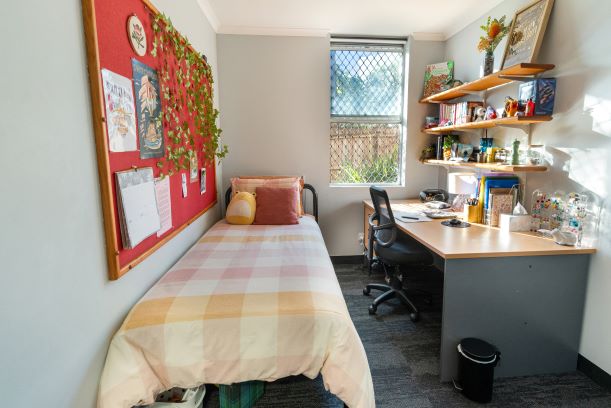room 1 student bedroom